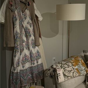 Betina Midi Dress Floral Boquet